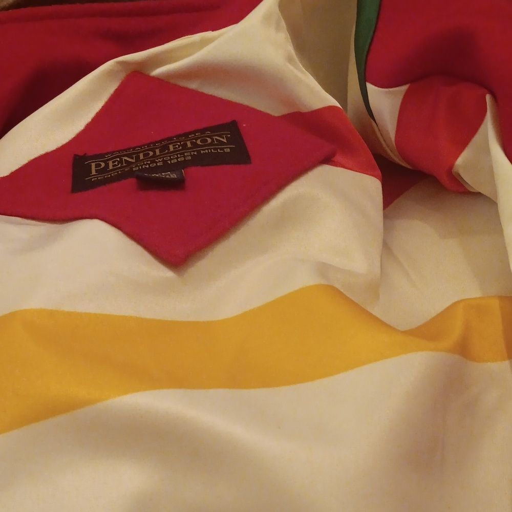 Pendleton Red Wool Jacket. Classic.Wool. NEW.Holi… - image 15